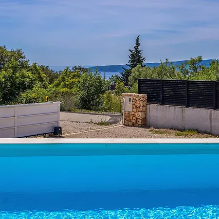 Menta Iv Villa Linardići