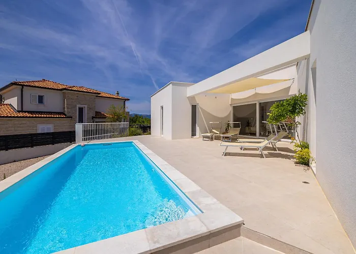 Menta Iv * Linardići